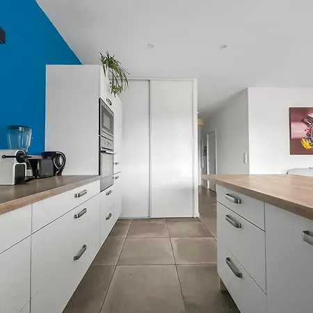 Détente Et Modernité Aux Portes De Pau Idron